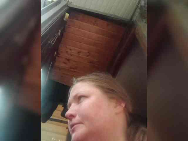 AliceLaKatana webcam