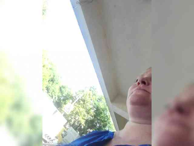 AliceLaKatana webcam