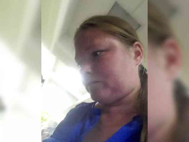 AliceLaKatana webcam
