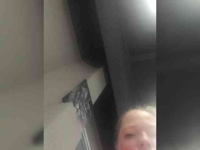 AliceLaKatana webcam