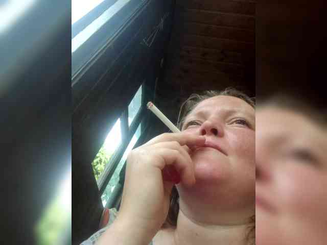AliceLaKatana webcam