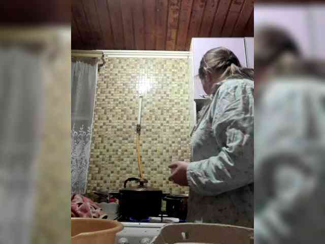 AliceLaKatana webcam