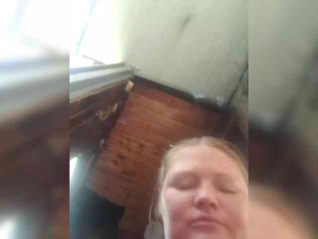 AliceLaKatana webcam