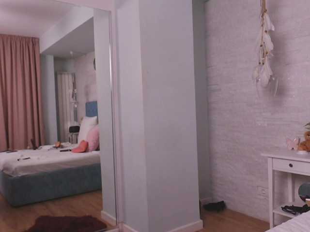 LeylaGracey's BongaCams show and profile