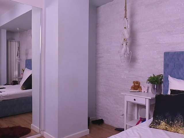 LeylaGracey's BongaCams show and profile