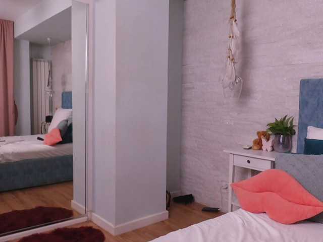 LeylaGracey's BongaCams show and profile