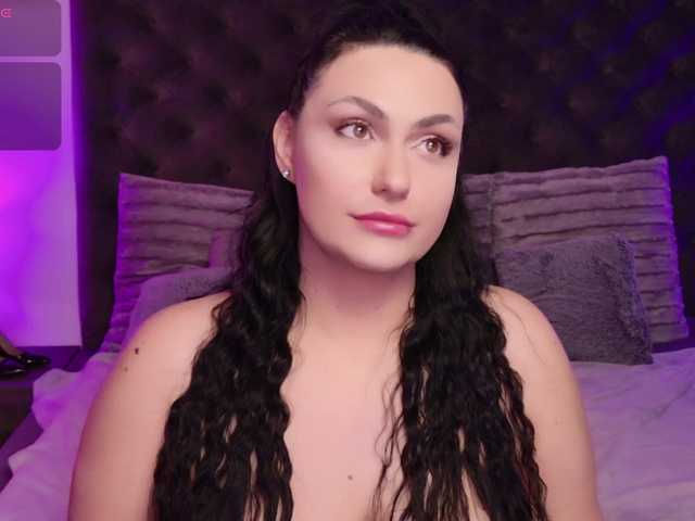 KiraJellylike's BongaCams show and profile