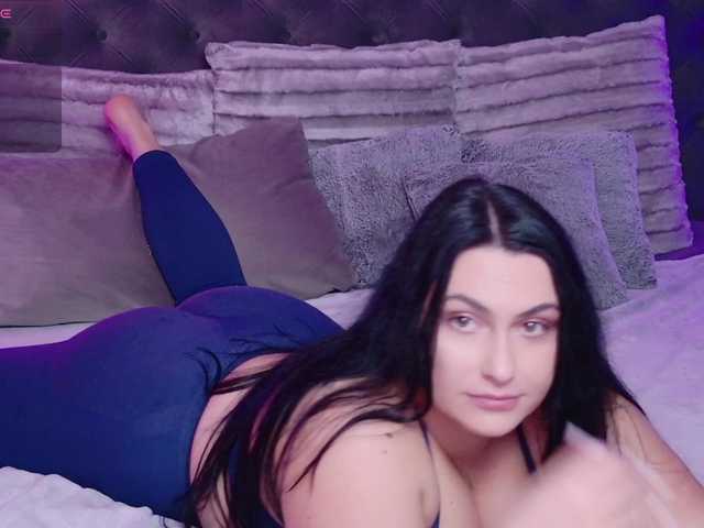 KiraJellylike's BongaCams show and profile