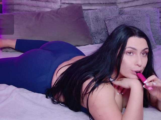 KiraJellylike webcam