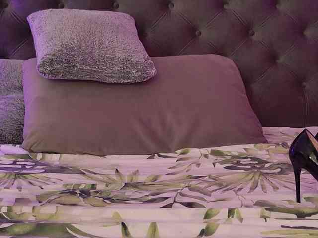 KiraJellylike webcam