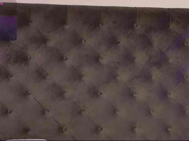 KiraJellylike webcam