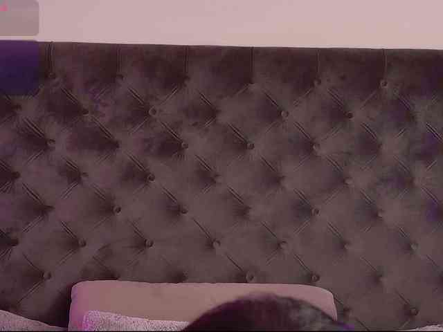 KiraJellylike webcam