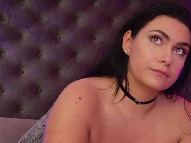 KiraJellylike webcam