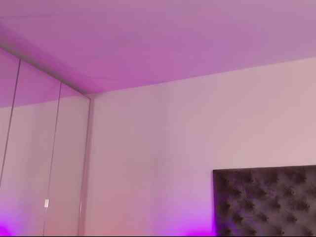 KiraJellylike webcam