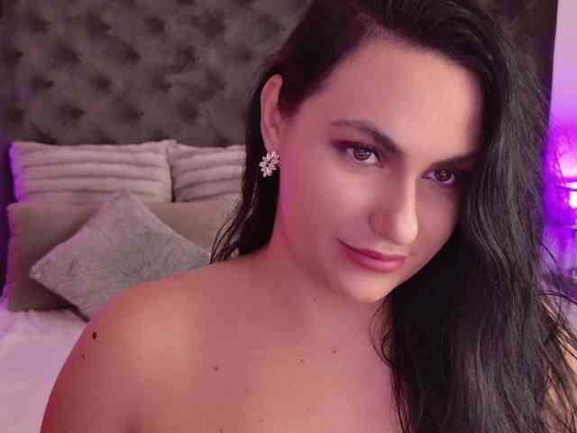 KiraJellylike webcam