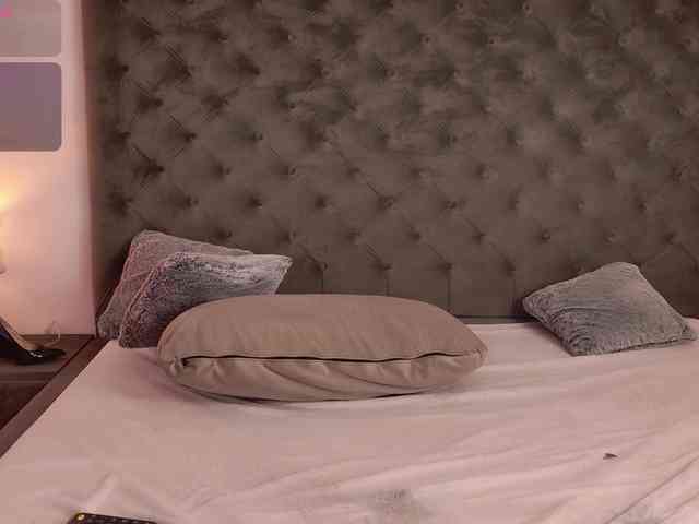 KiraJellylike webcam