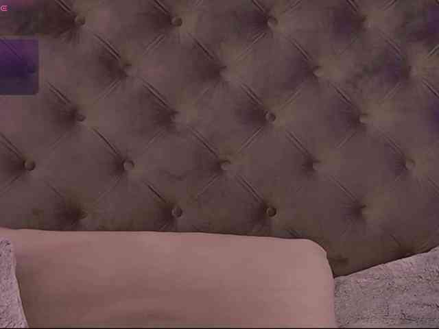 KiraJellylike webcam