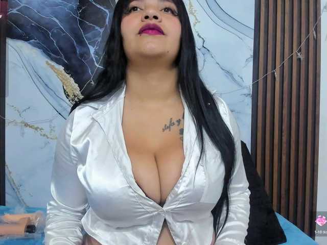 lexxyy26's BongaCams show and profile