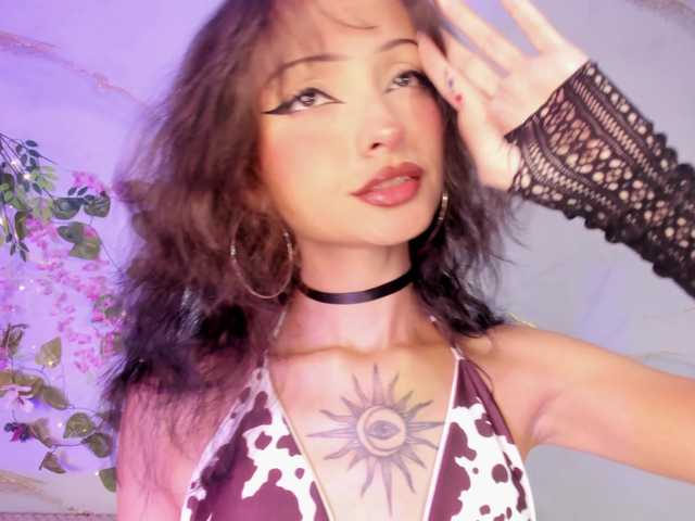 MaddieStark's BongaCams show and profile