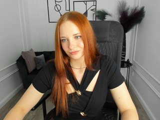 TinaGeroll Porn Show