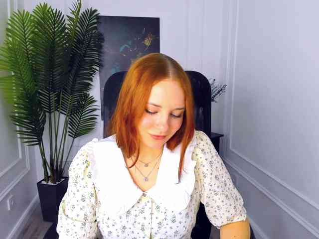 TinaGeroll Live Webcam on BongaCams
