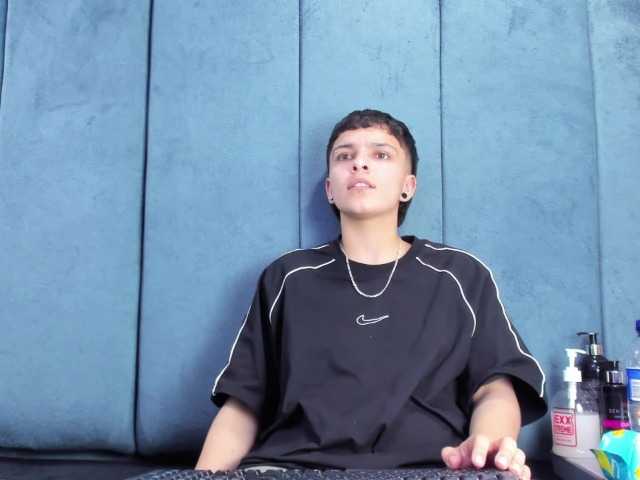 MeganThompson's BongaCams show and profile