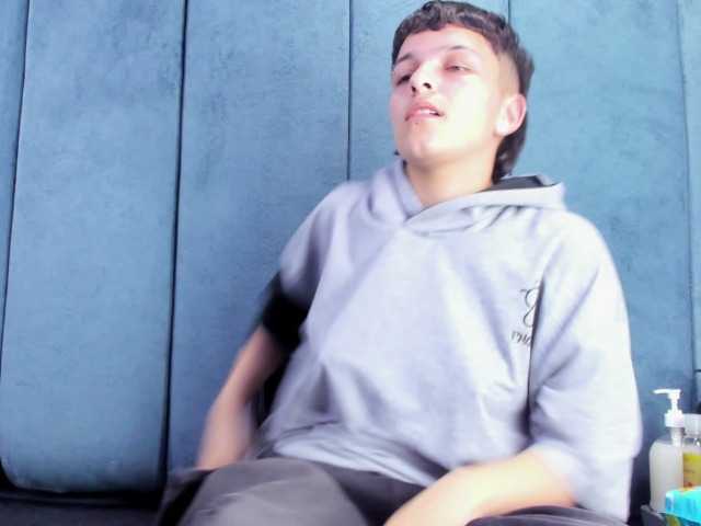 MeganThompson's BongaCams show and profile