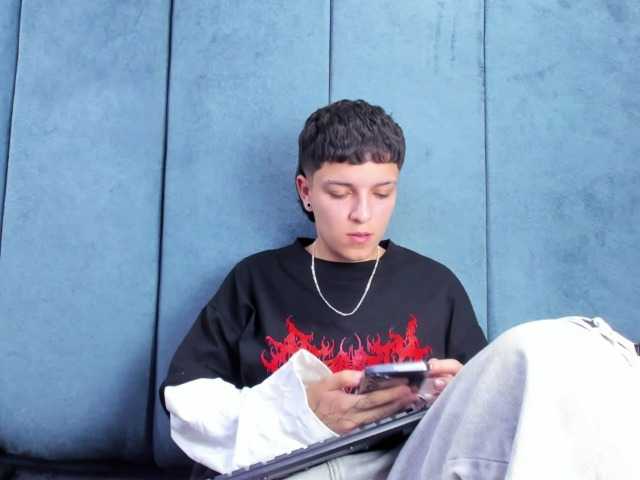 MeganThompson's BongaCams show and profile