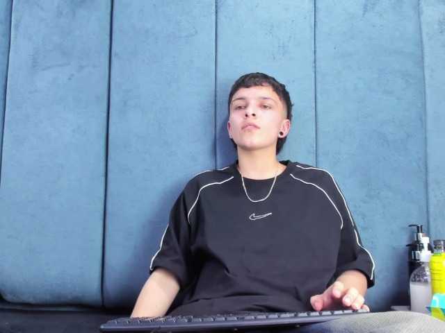 MeganThompson's BongaCams show and profile