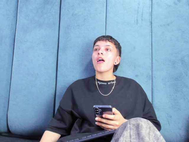 MeganThompson's BongaCams show and profile