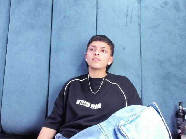 MeganThompson's BongaCams show and profile