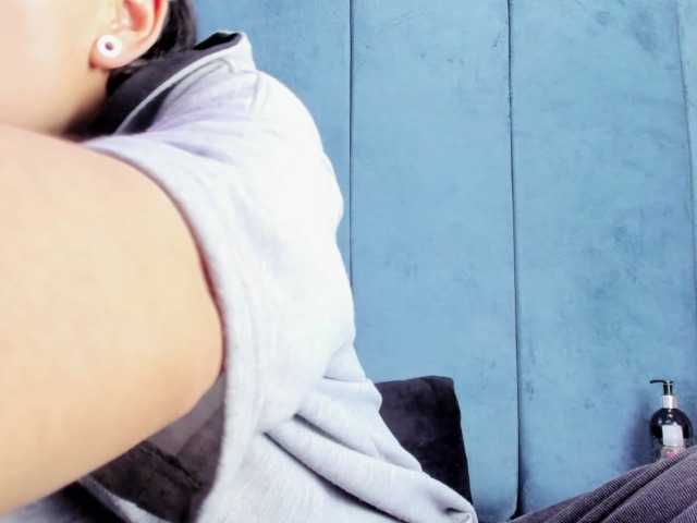 MeganThompson's BongaCams show and profile