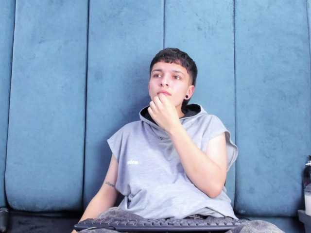 MeganThompson's BongaCams show and profile