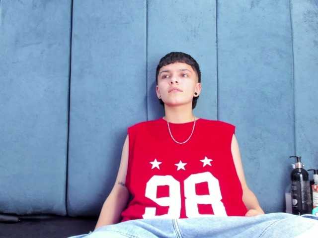 MeganThompson's BongaCams show and profile