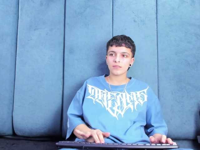 MeganThompson's BongaCams show and profile