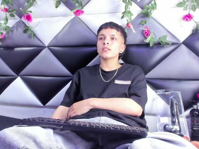 MeganThompson's BongaCams show and profile