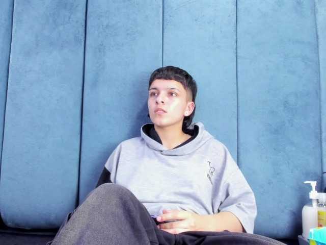 MeganThompson's BongaCams show and profile