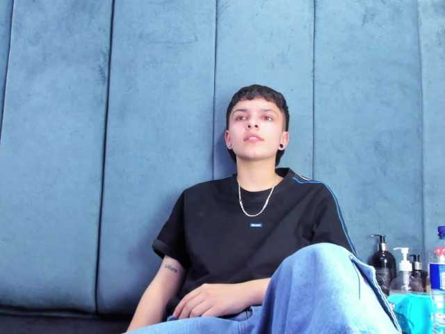 MeganThompson's BongaCams show and profile