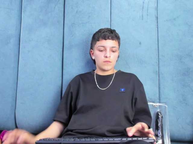 MeganThompson's BongaCams show and profile