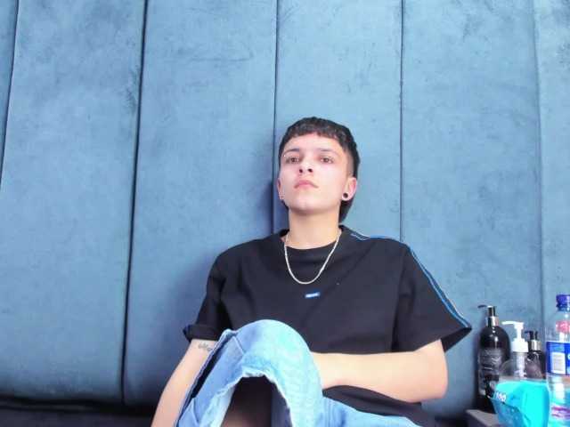 MeganThompson's BongaCams show and profile