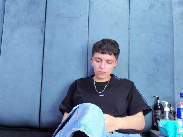 MeganThompson's BongaCams show and profile