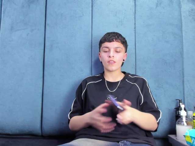 MeganThompson's BongaCams show and profile