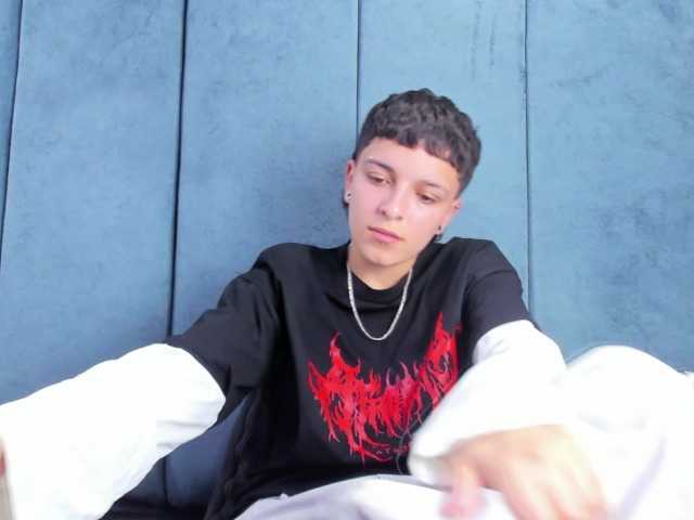 MeganThompson's BongaCams show and profile