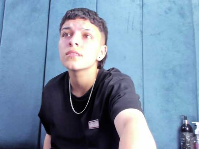 MeganThompson's BongaCams show and profile