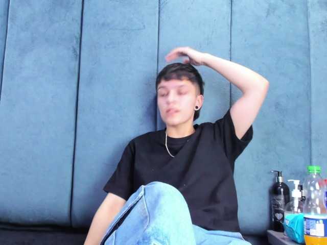 MeganThompson's BongaCams show and profile