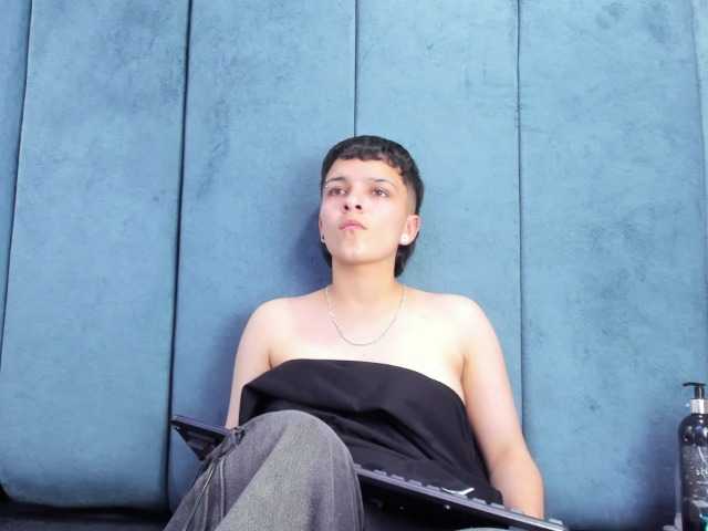 MeganThompson's BongaCams show and profile