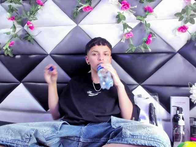 MeganThompson webcam