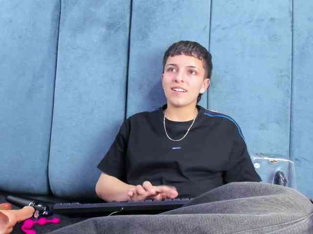 MeganThompson webcam