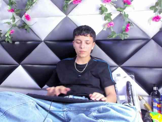 MeganThompson webcam