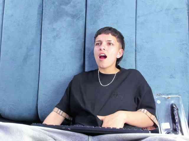 MeganThompson webcam